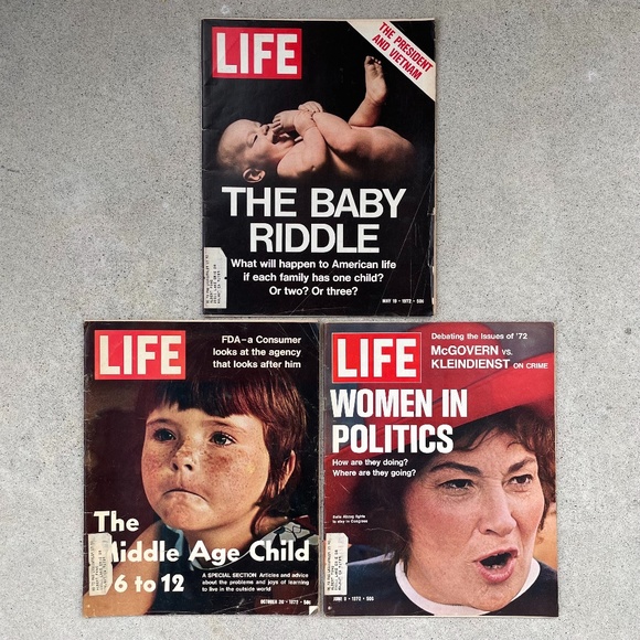 time magazine Other - Vintage Life Magazines 1972 women and kids